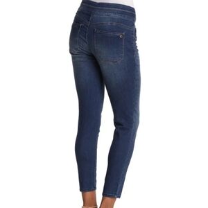 Democracy ab tech glider jeans size 2